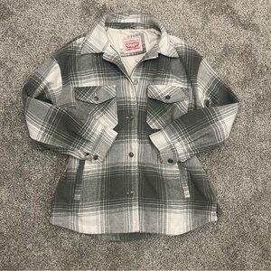 Levis Plaid Shirt Jacket